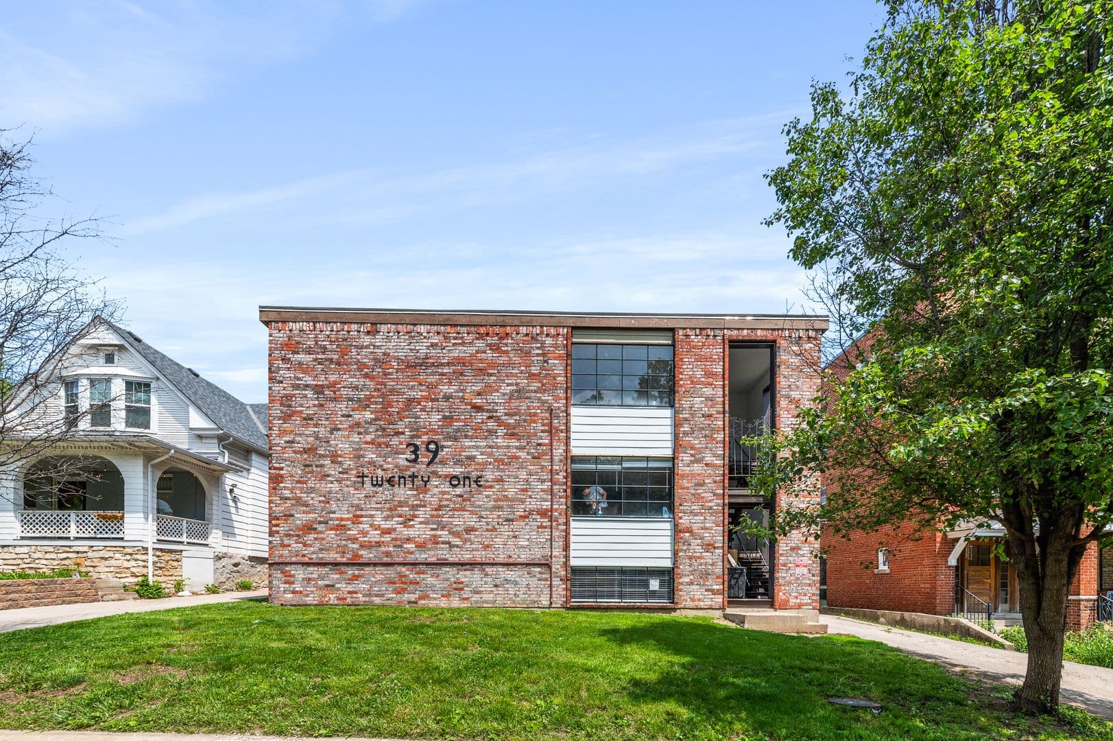 Kansas City Apartment: 3921 Wyandotte