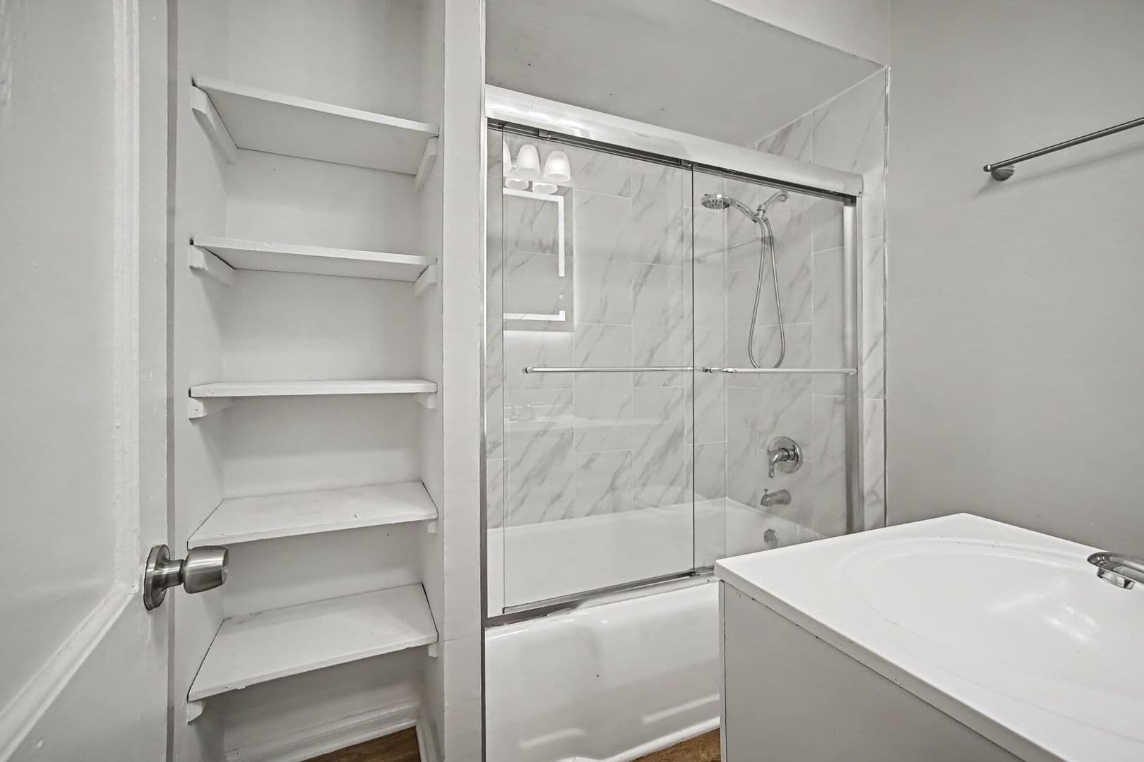 Kansas City Apartment: 4818 Paseo Blvd