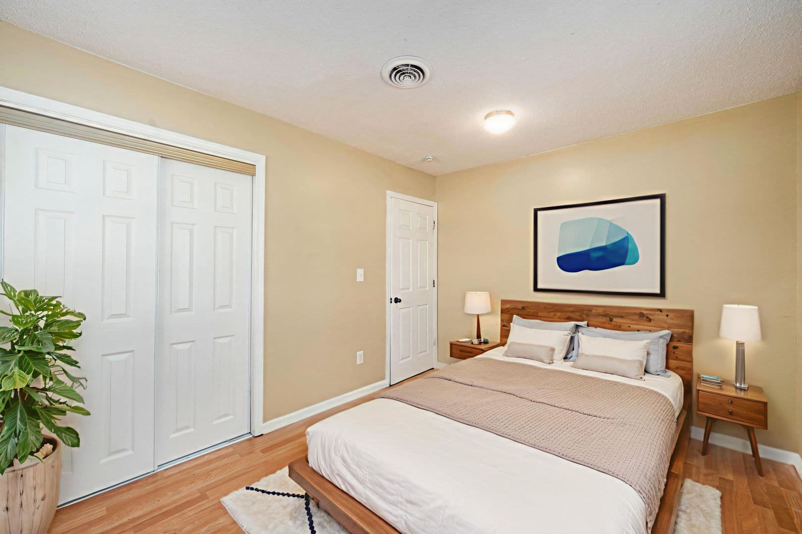 Independence House: 18733 E Blackhawk Trail
