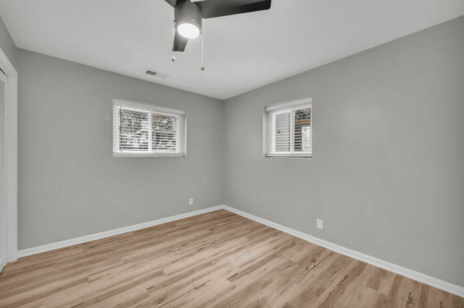Kansas City Apartment: 1132 W 41st Terr