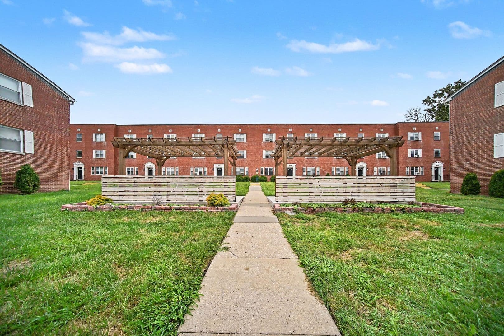 Kansas City Apartment: 4818 Paseo Blvd