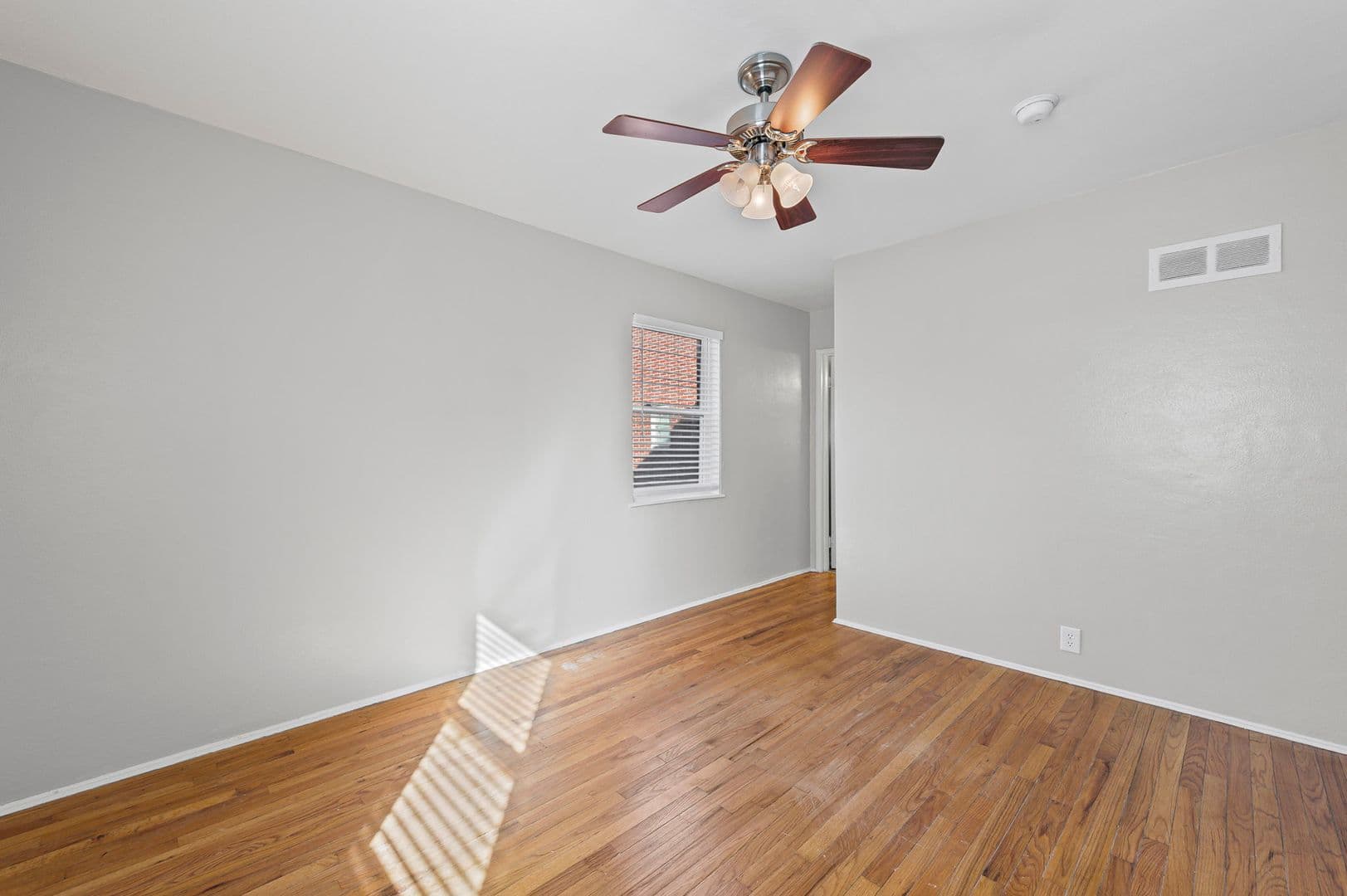 Kansas City Apartment: 4818 Paseo Blvd