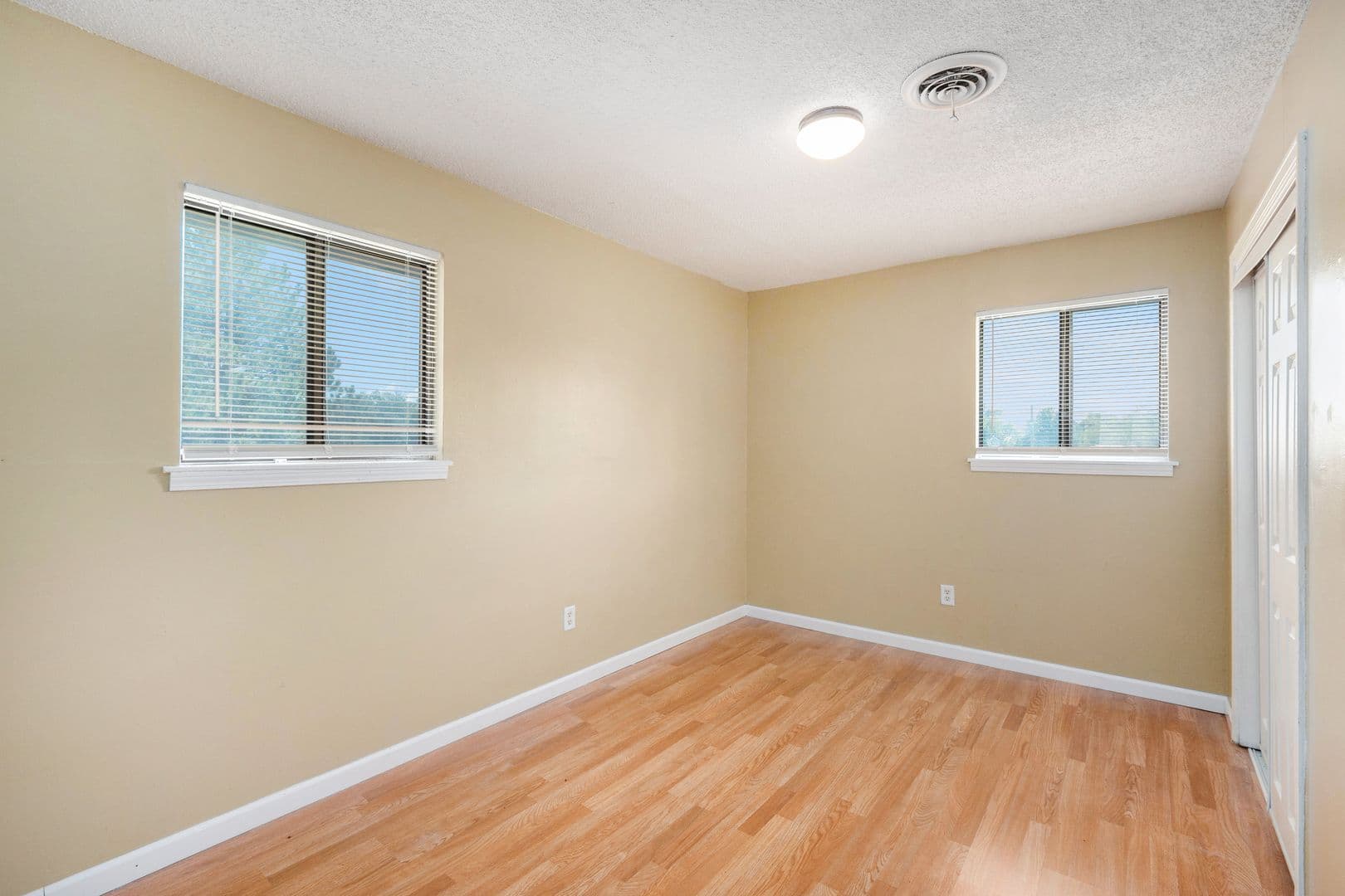 Independence House: 18733 E Blackhawk Trail