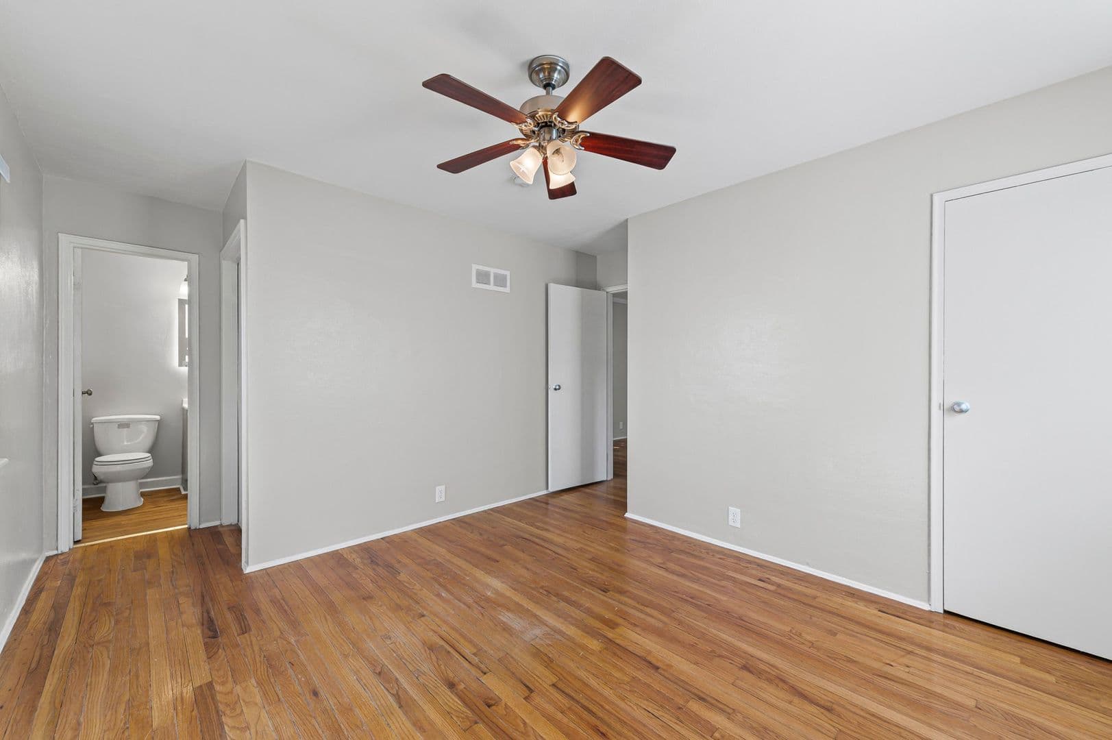 Kansas City Apartment: 4818 Paseo Blvd