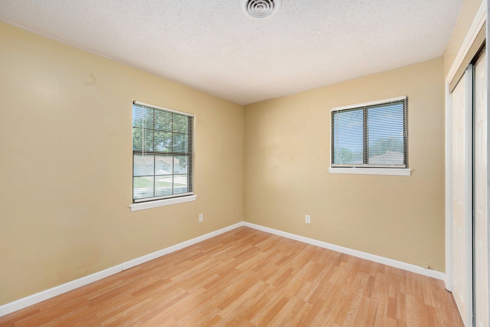 Independence House: 18733 E Blackhawk Trail