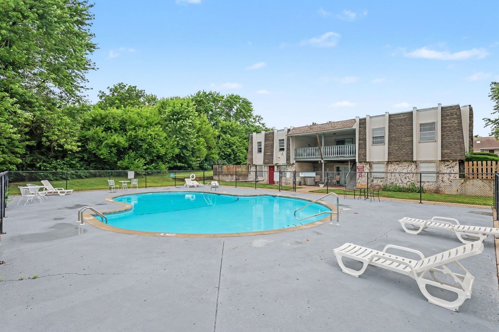 Belton Apartment: 6820 Chapel Dr