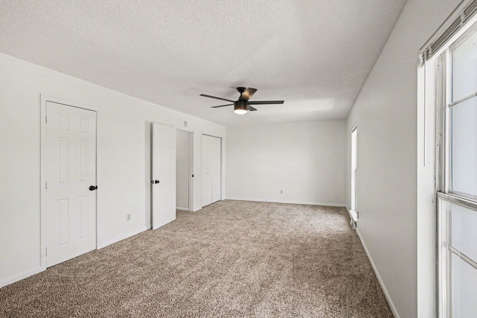 Belton Apartment: 6820 Chapel Dr