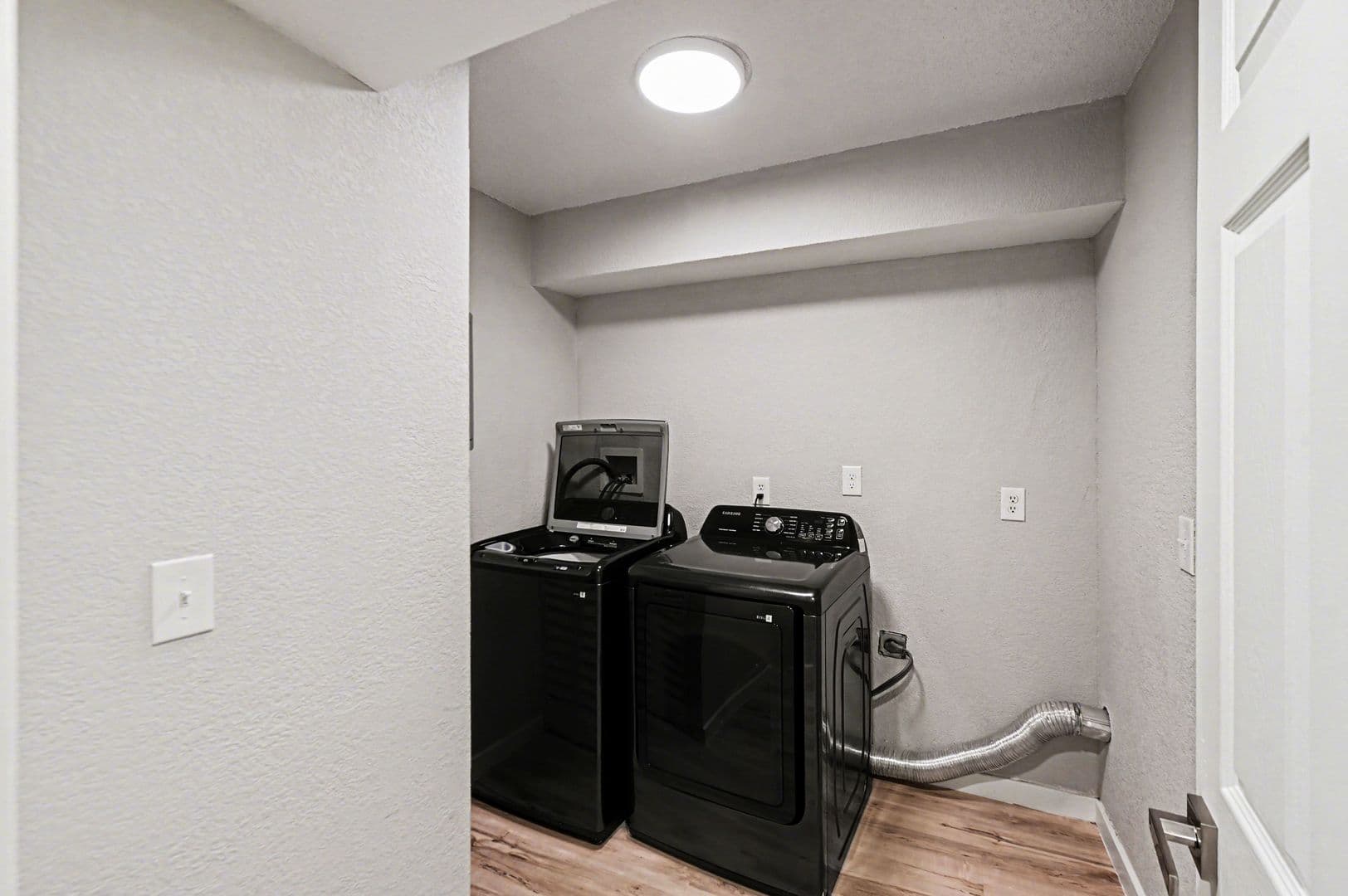 Kansas City Apartment: 3921 Wyandotte