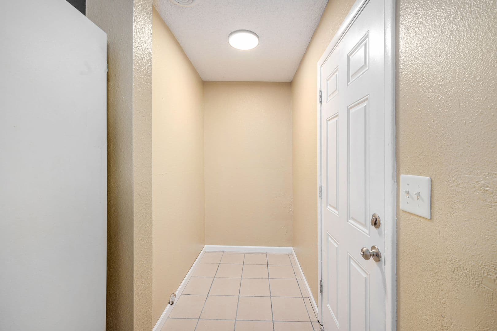 Independence House: 18733 E Blackhawk Trail