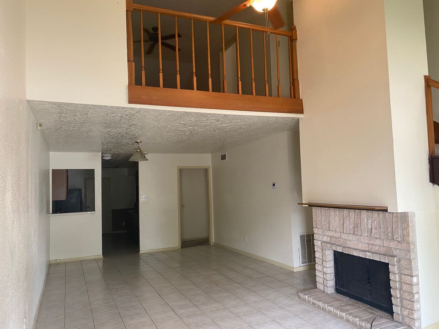 Houston House: 12406 Riva Ridge