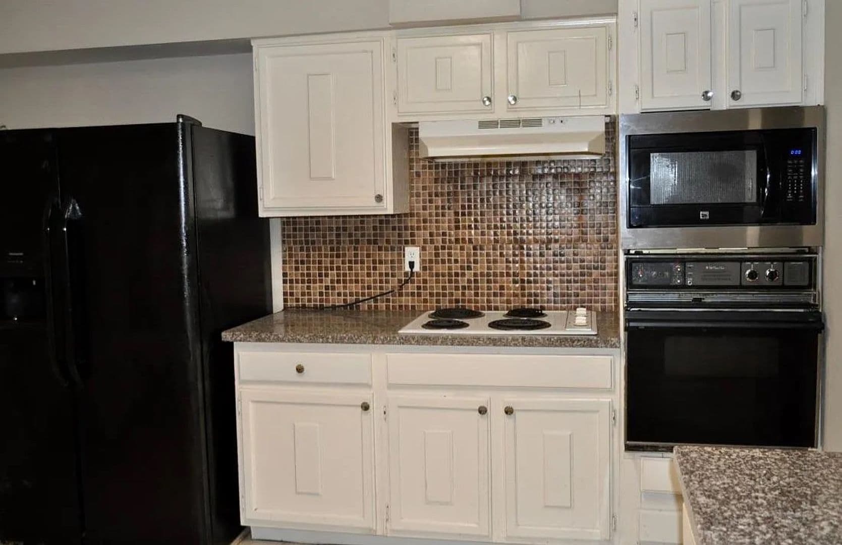Houston House: 12402 Riva Ridge