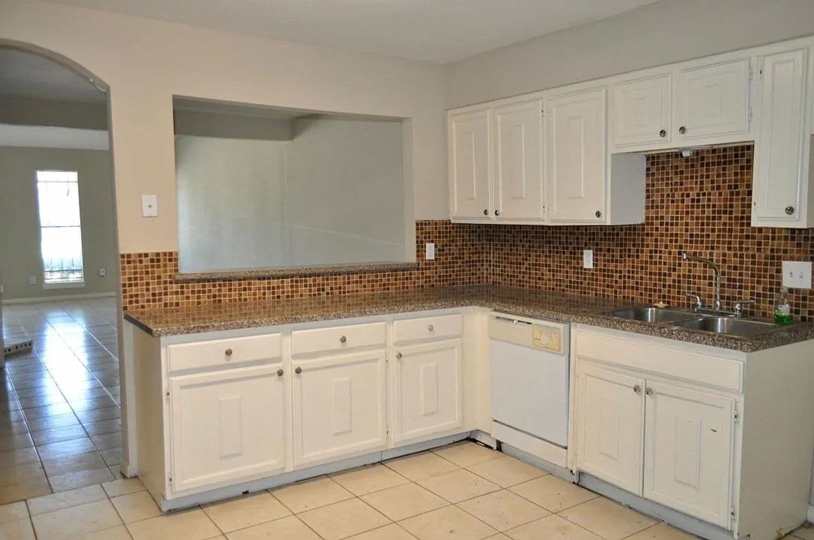 Houston House: 12402 Riva Ridge