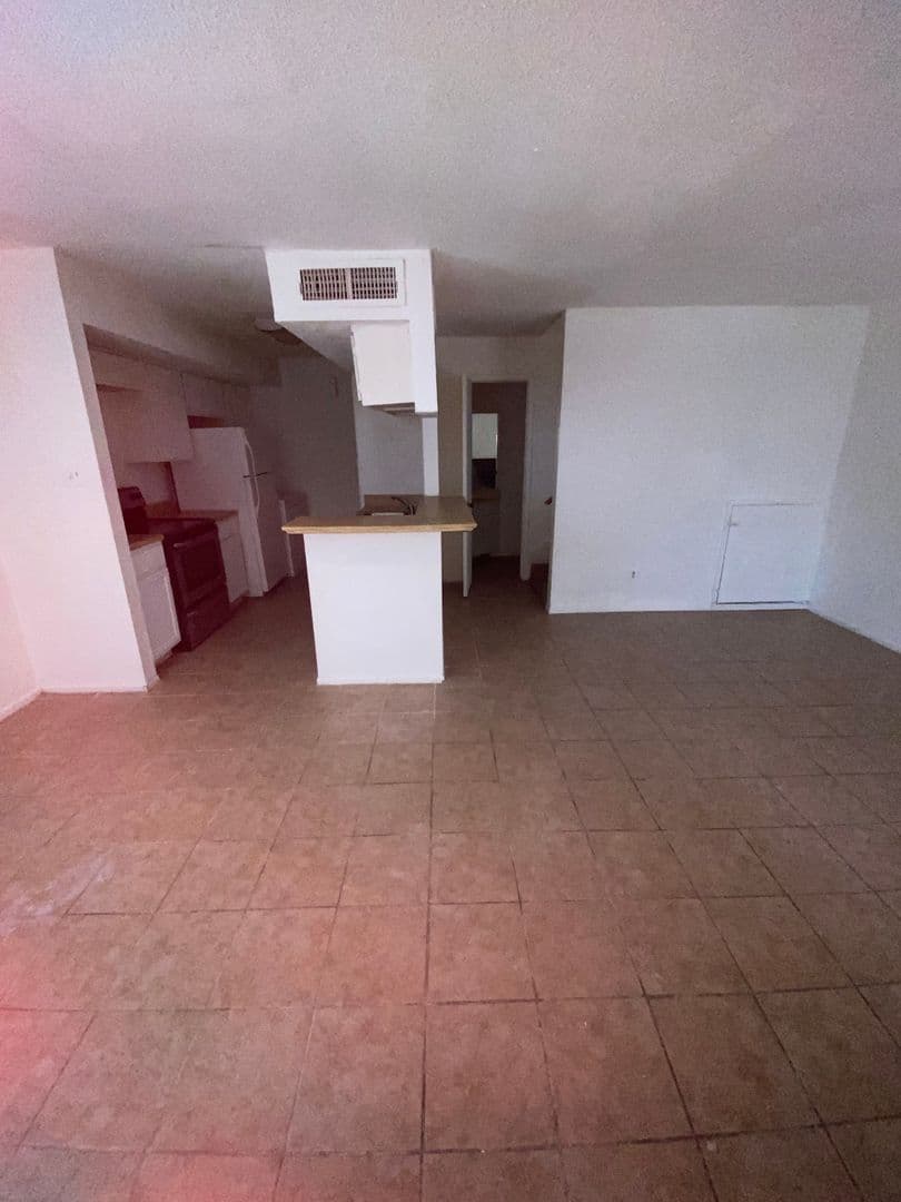 Houston Condo: 6633 W Airport #108