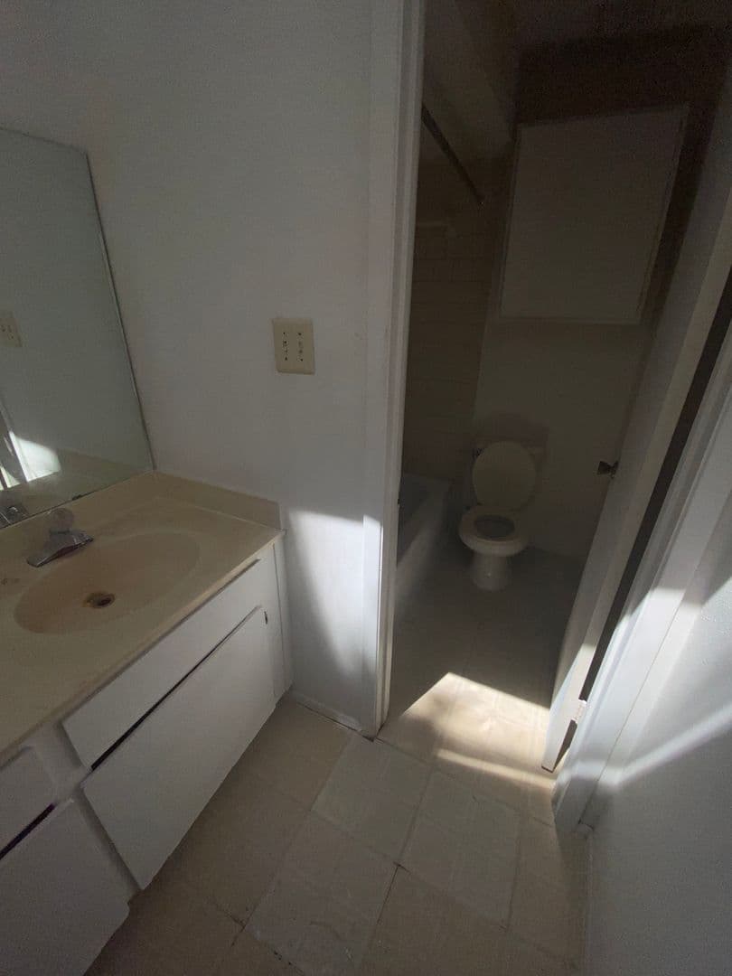 Houston Condo: 6633 W Airport #108