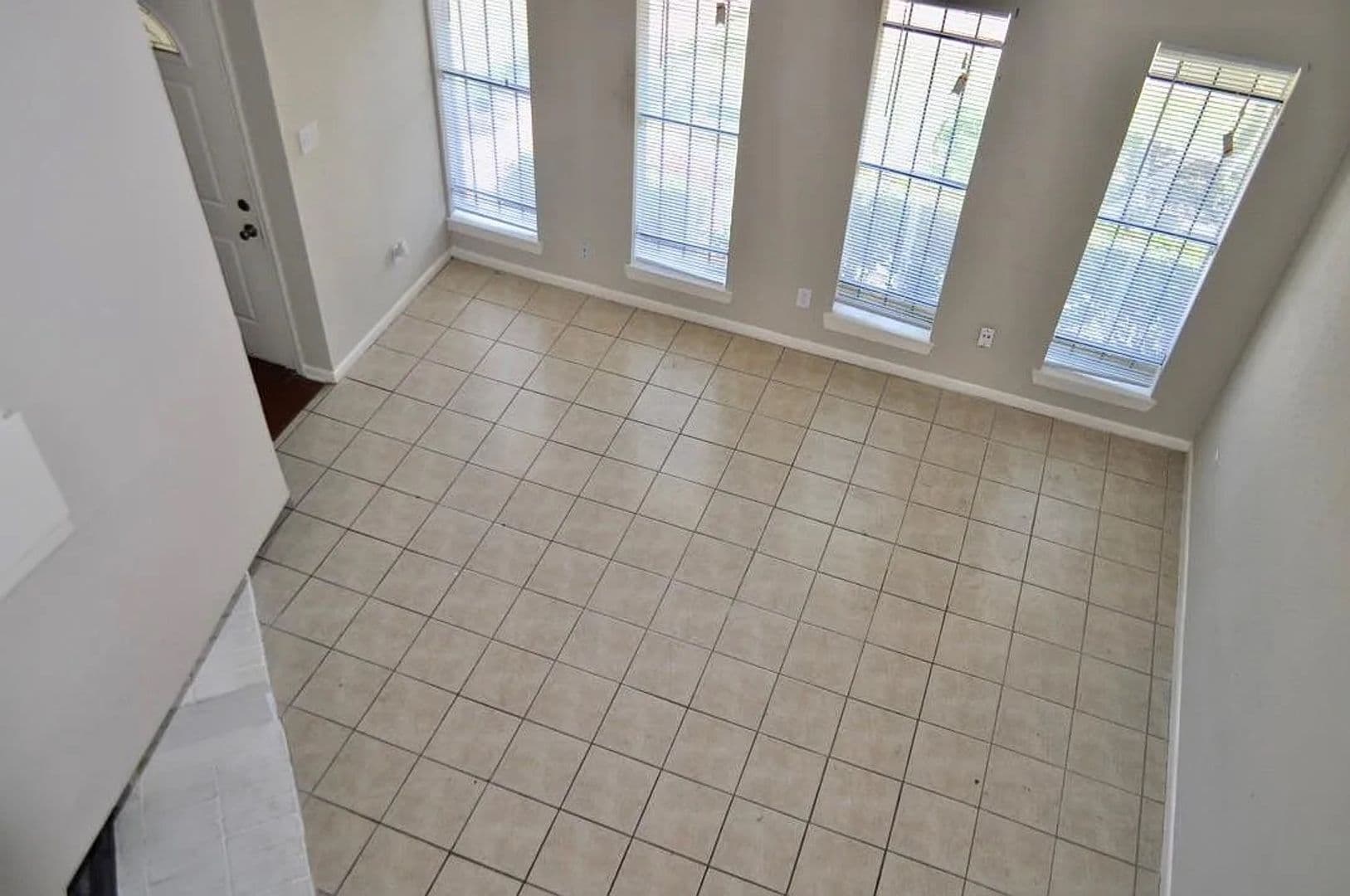 Houston House: 12402 Riva Ridge