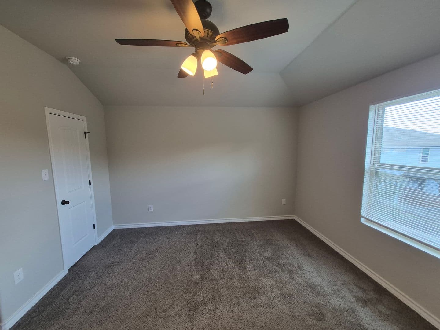 SAN ANTONIO House: 6310 LUGLIO LANE #104