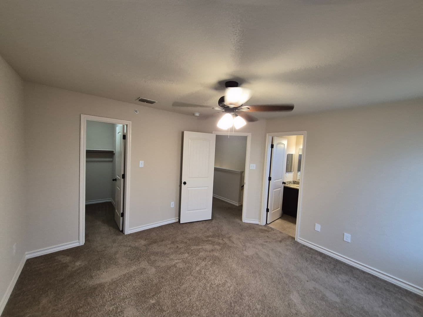 SAN ANTONIO House: 6618 ARANCIONE AVE #103