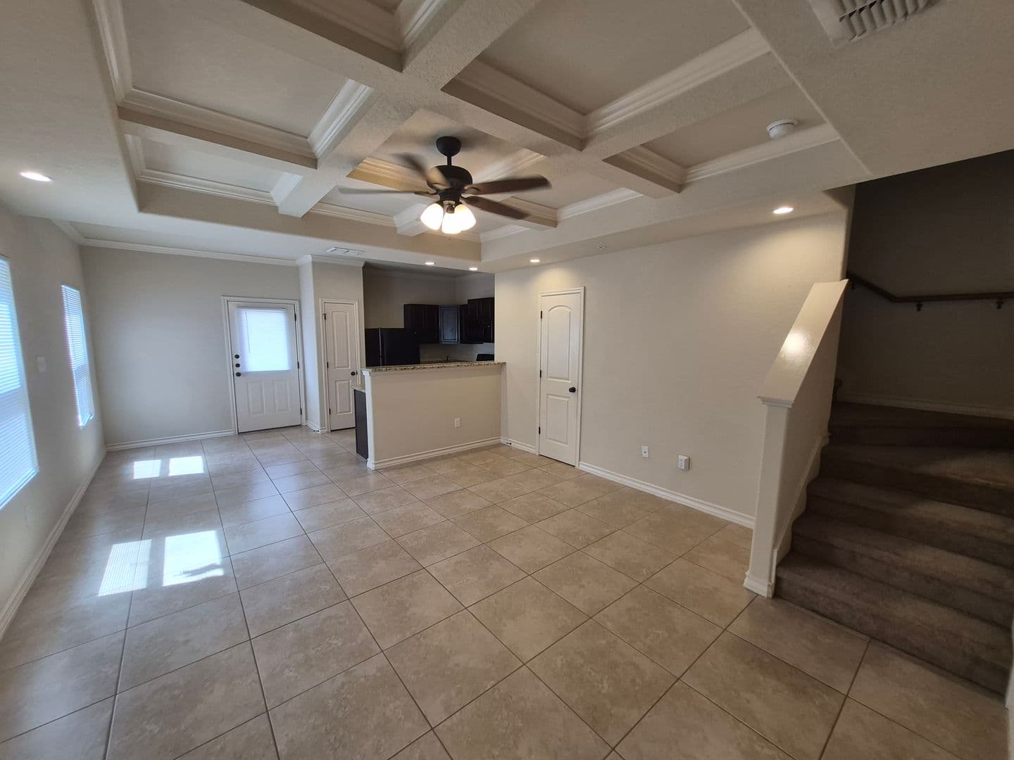SAN ANTONIO House: 6618 ARANCIONE AVE #104
