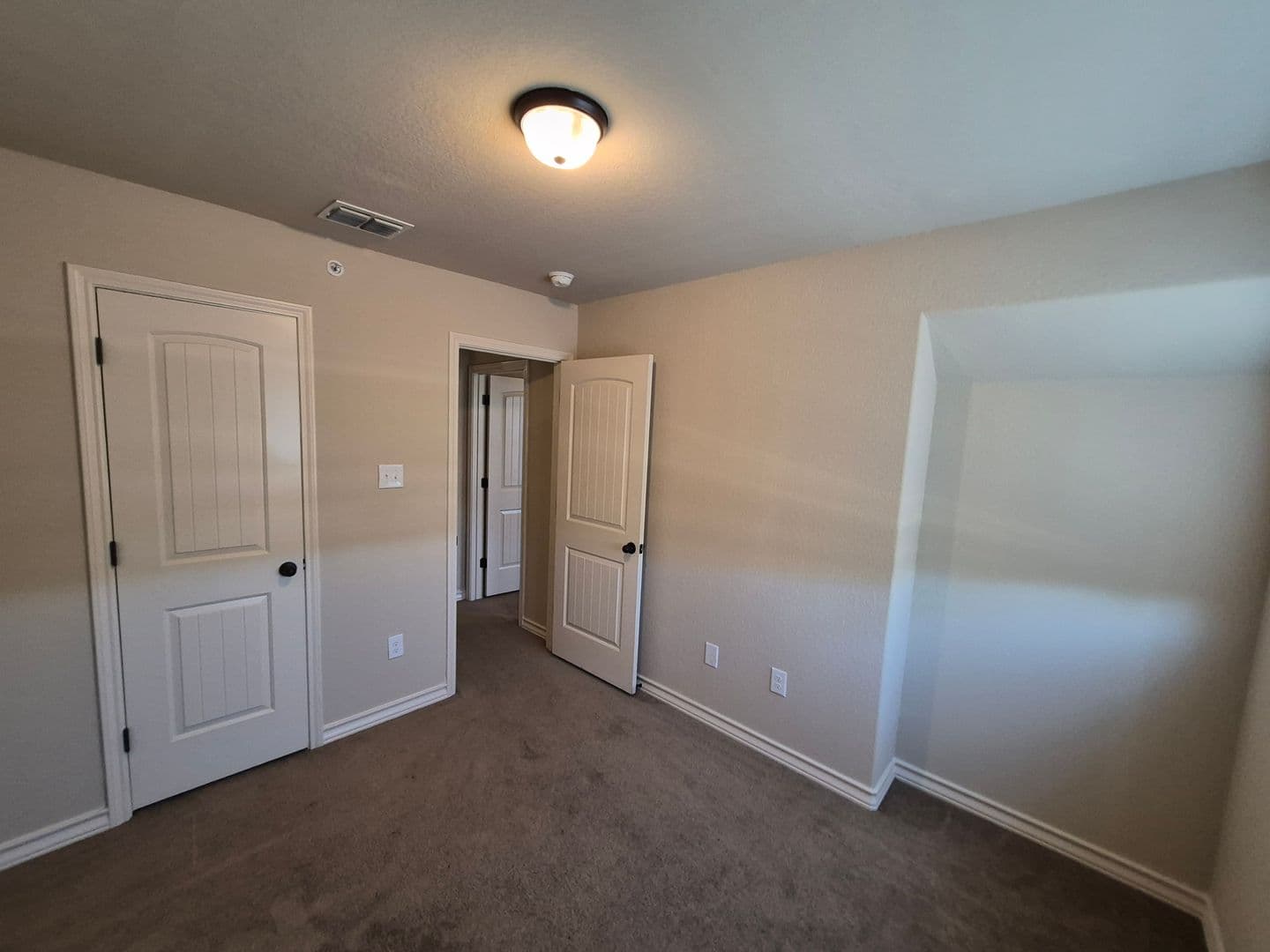 SAN ANTONIO House: 6618 ARANCIONE AVE #103