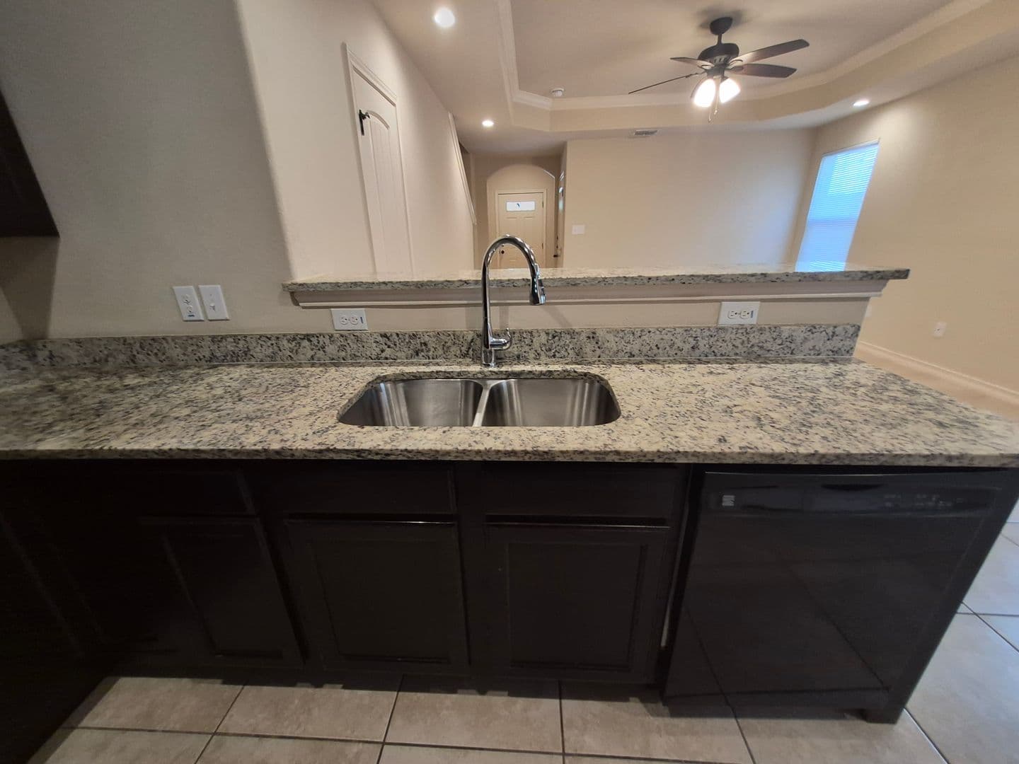 SAN ANTONIO House: 7026 LAKEVIEW DR #101