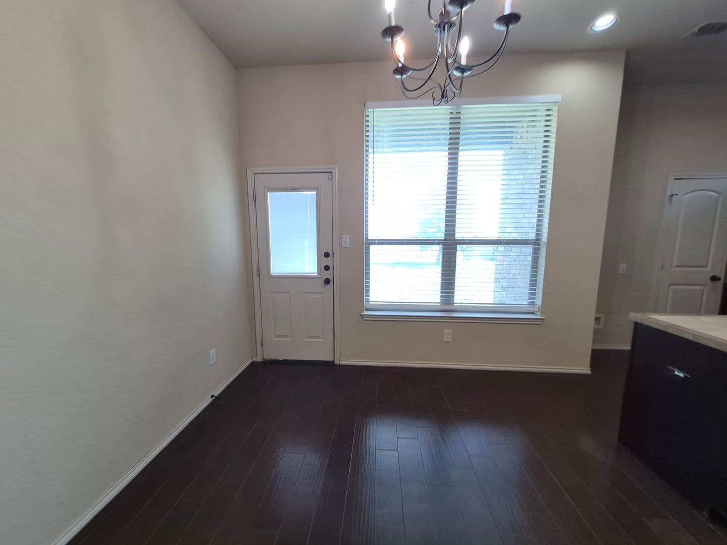NEW BRAUNFELS House: 522 CREEKSIDE CIRCLE
