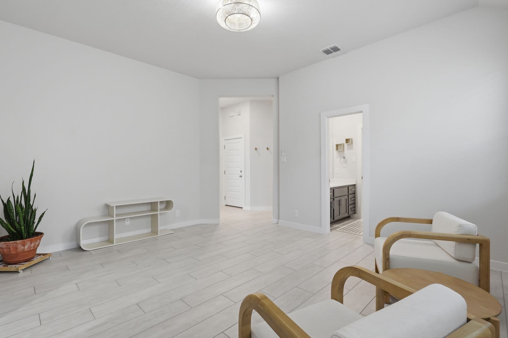 New Braunfels House: 2926 Alster
