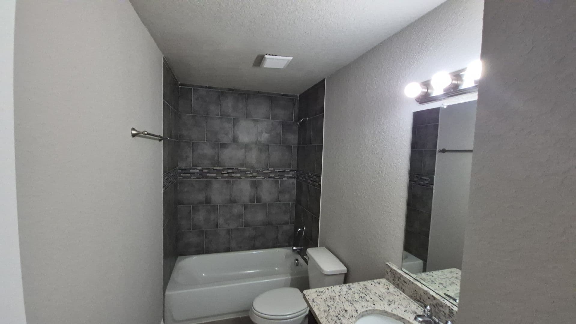 LIVE OAK House: 13211 REID MEADOWS