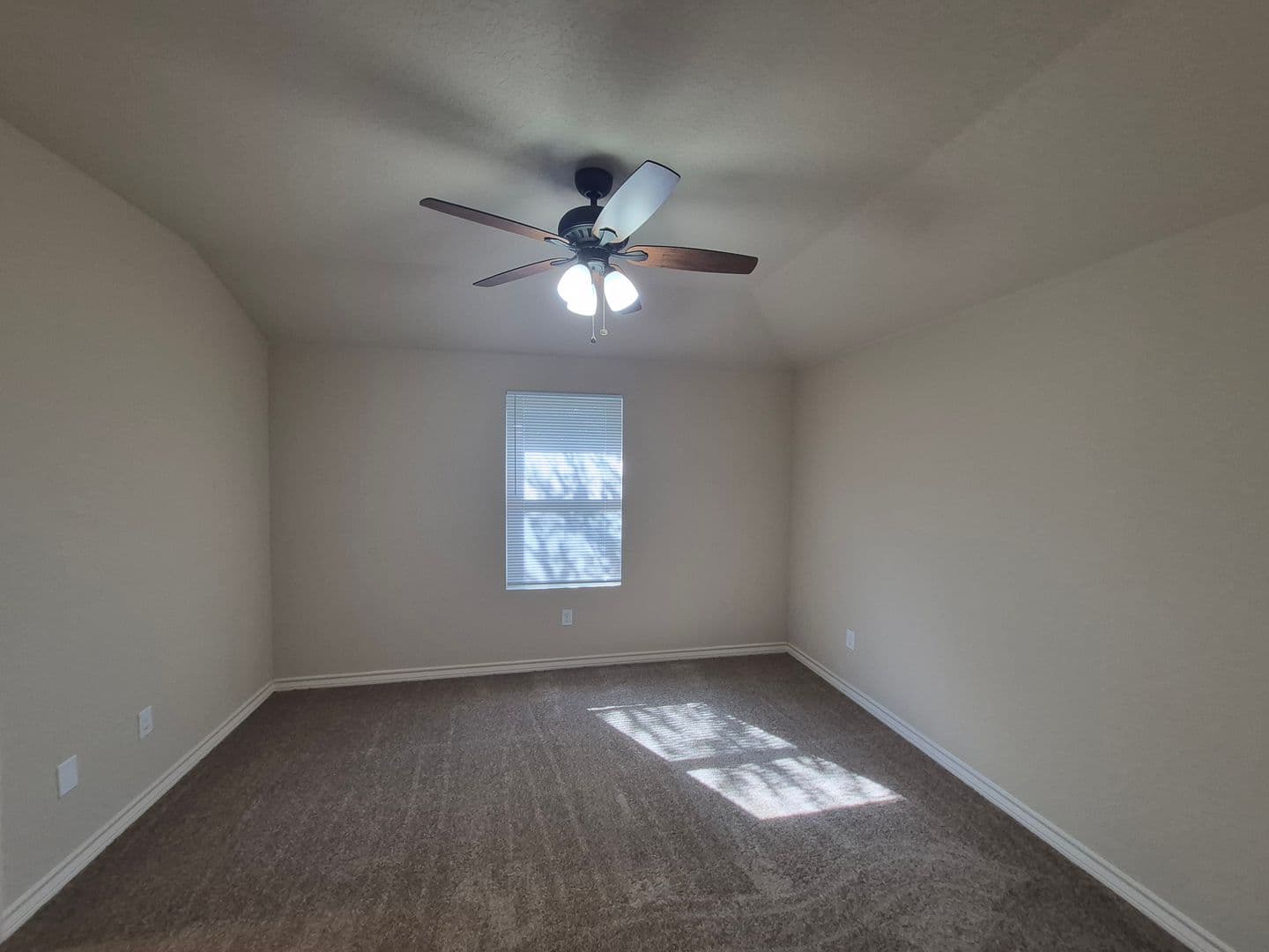 SAN ANTONIO House: 6866 LAKEVIEW DR #102