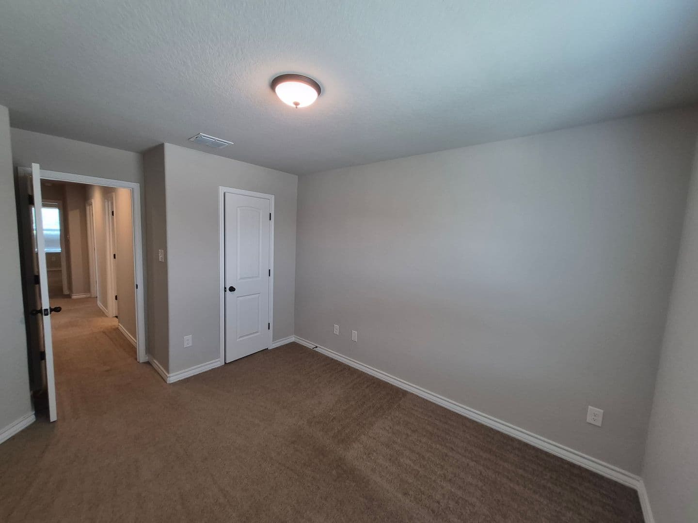 SAN ANTONIO House: 6303 LUGLIO LANE #102