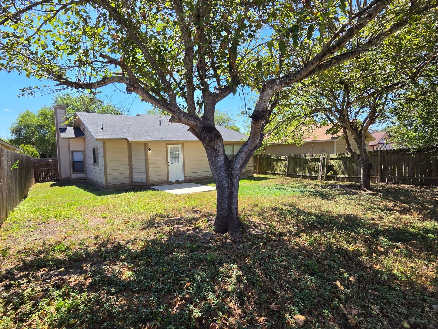 SAN ANTONIO House: 7123 FALLEN TRAIL