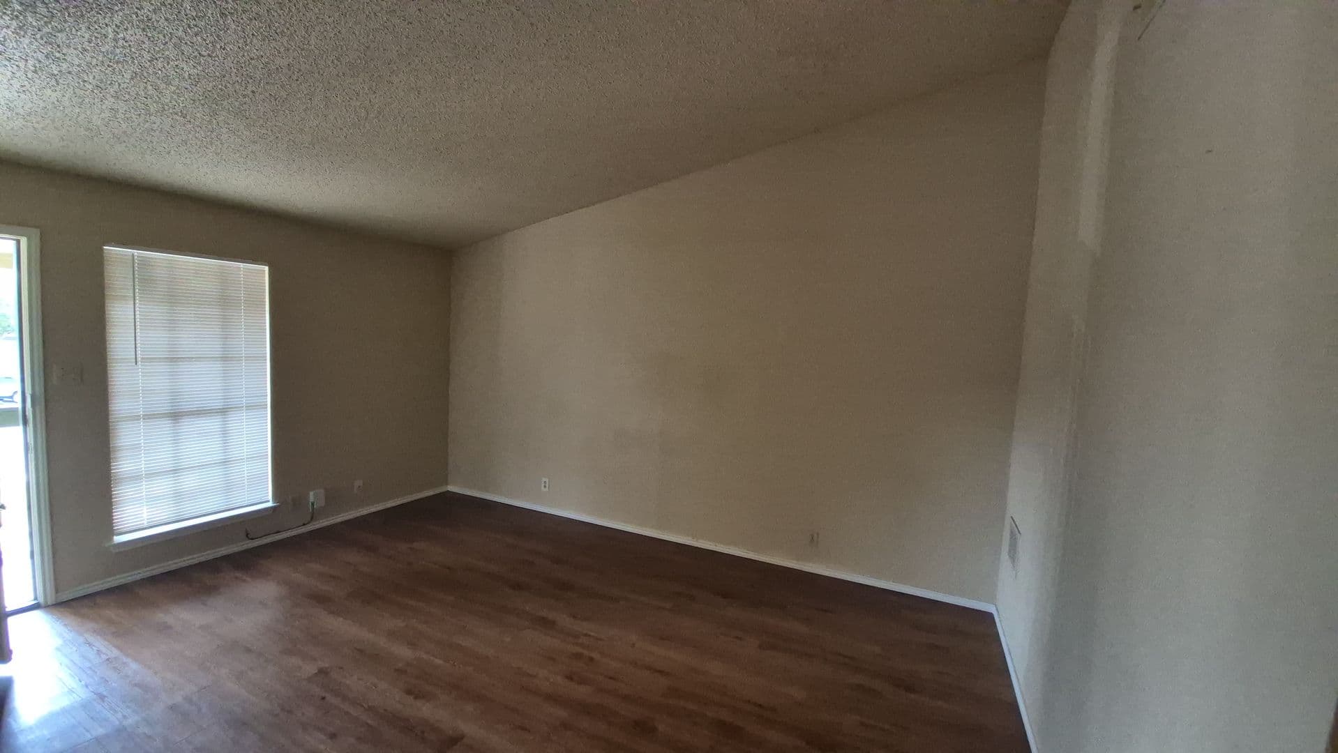 SAN ANTONIO House: 5201 MEADOWFIELD #4