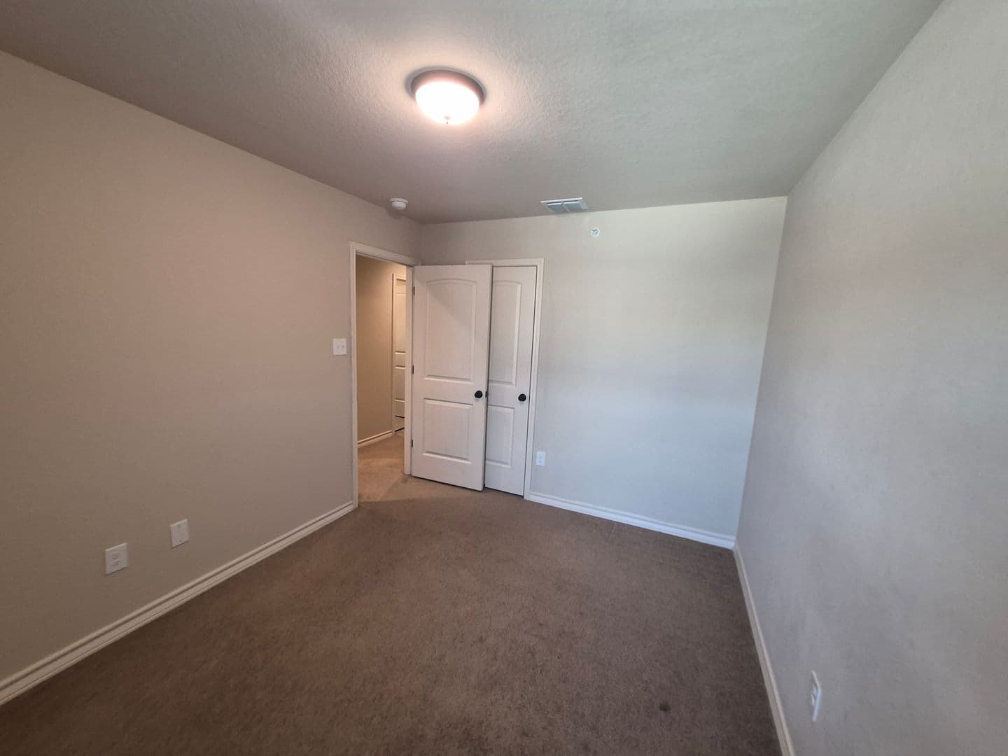 SAN ANTONIO House: 6306 LUGLIO LANE #104