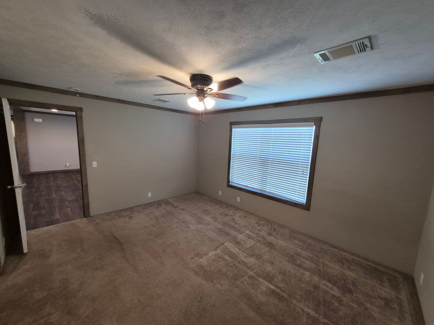 SAN ANTONIO House: 7151 WOODLAKE PKWY #451
