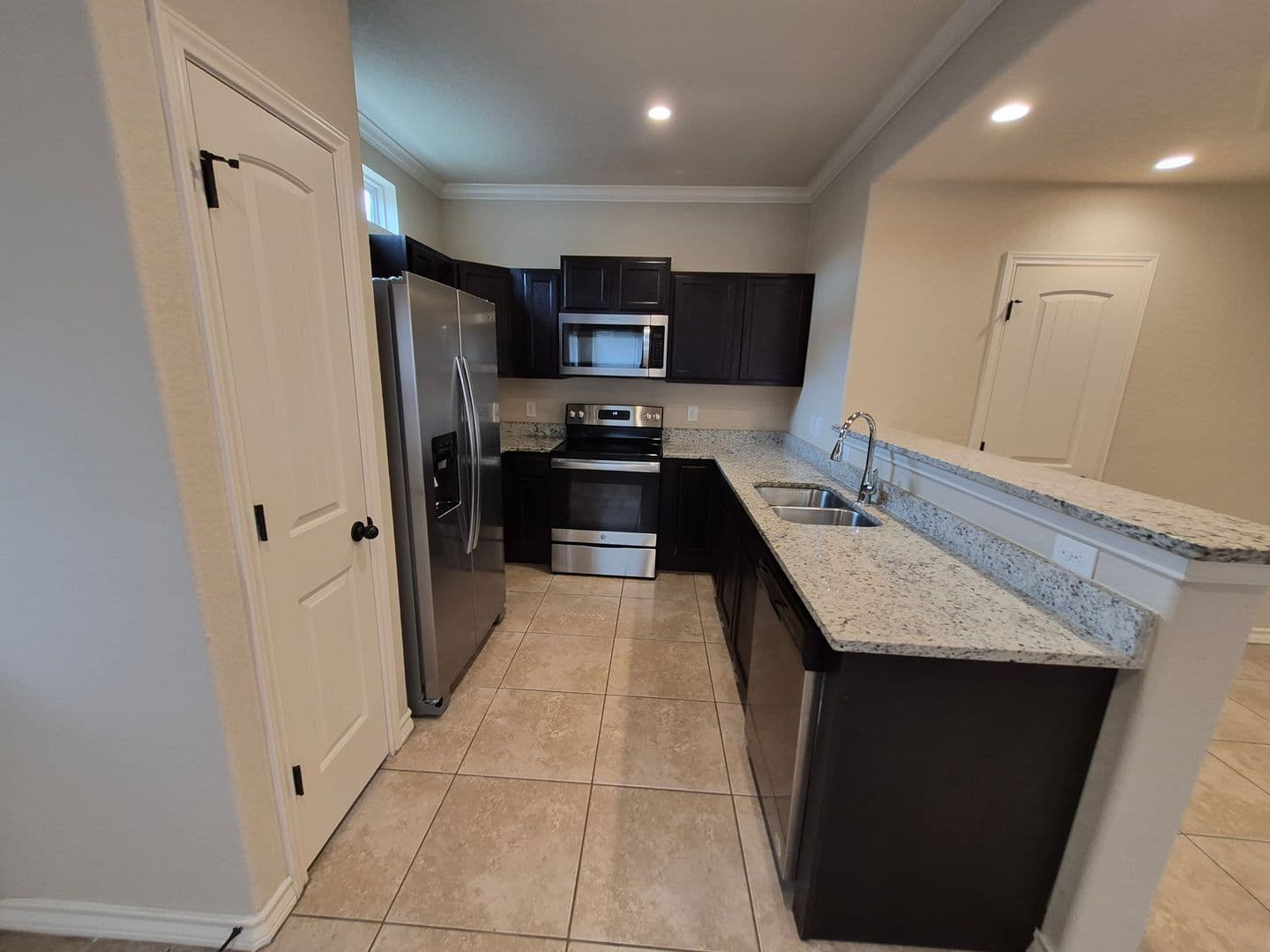 SAN ANTONIO House: 6506 MARCEL WAY #104