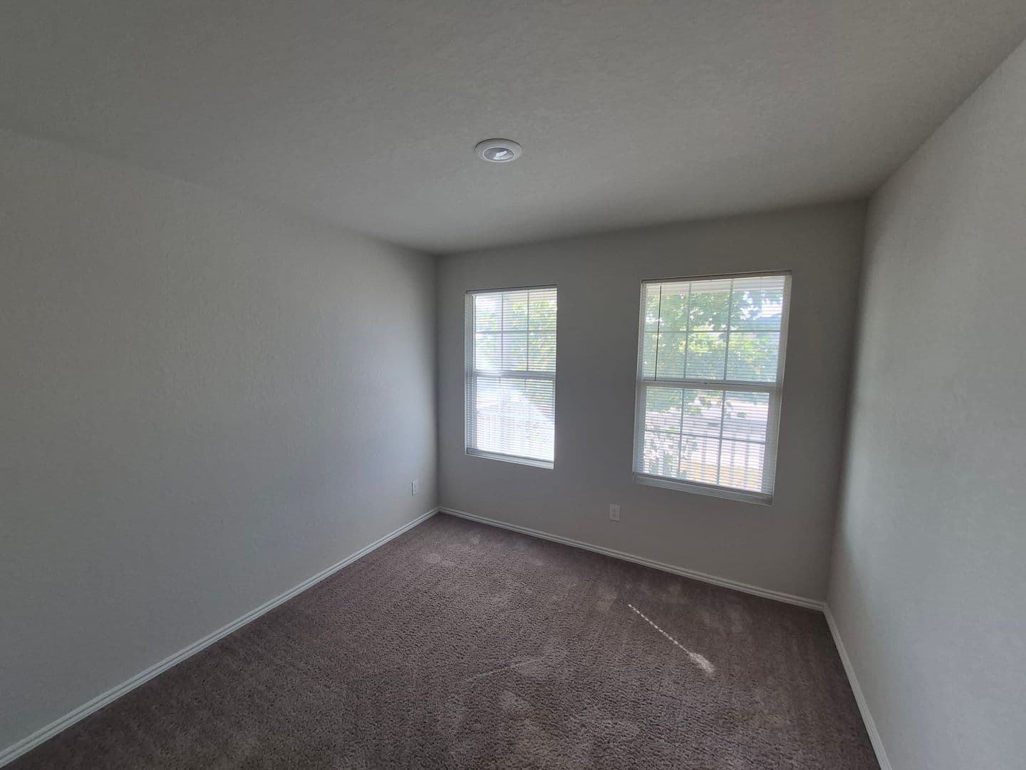 ST HEDWIG House: 13231 THYME WAY