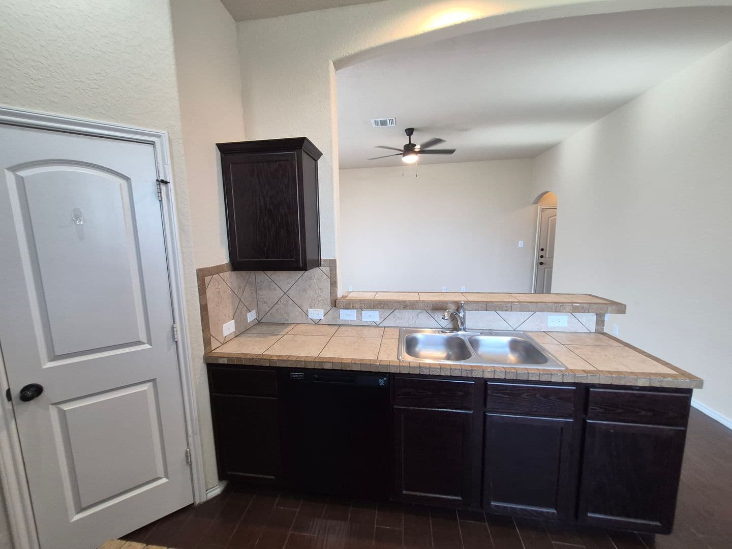 NEW BRAUNFELS House: 522 CREEKSIDE CIRCLE
