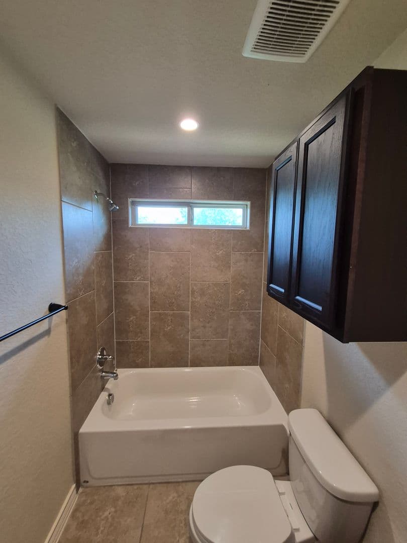 SAN ANTONIO House: 6422 MARCEL WAY #104