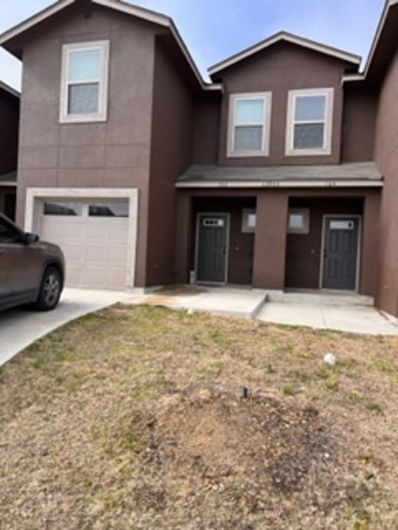 SAN ANTONIO House: 13903 ANNA'S WAY #103