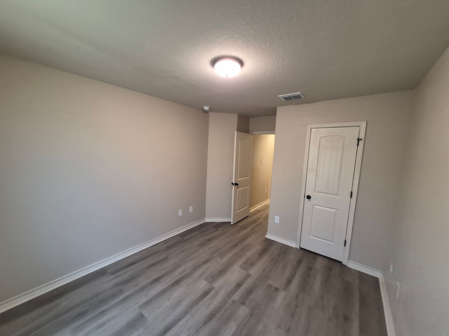 SAN ANTONIO House: 6306 LUGLIO LANE #201
