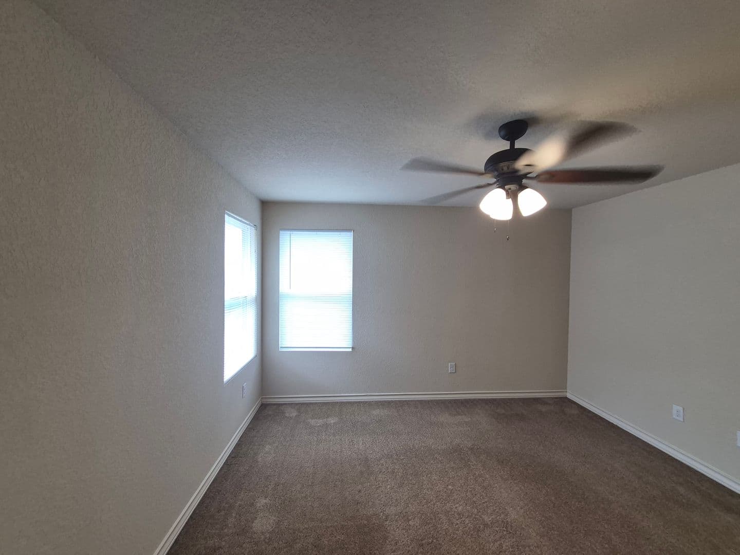 SAN ANTONIO House: 6618 ARANCIONE AVE #104