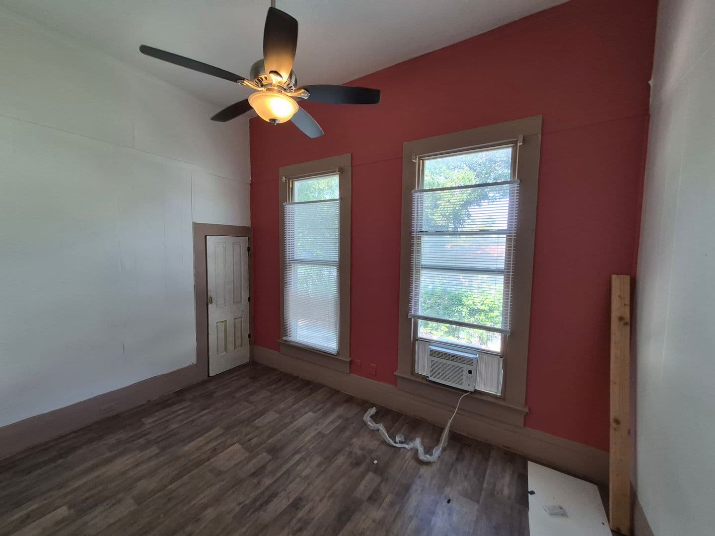 San Antonio House: 414 Sherman