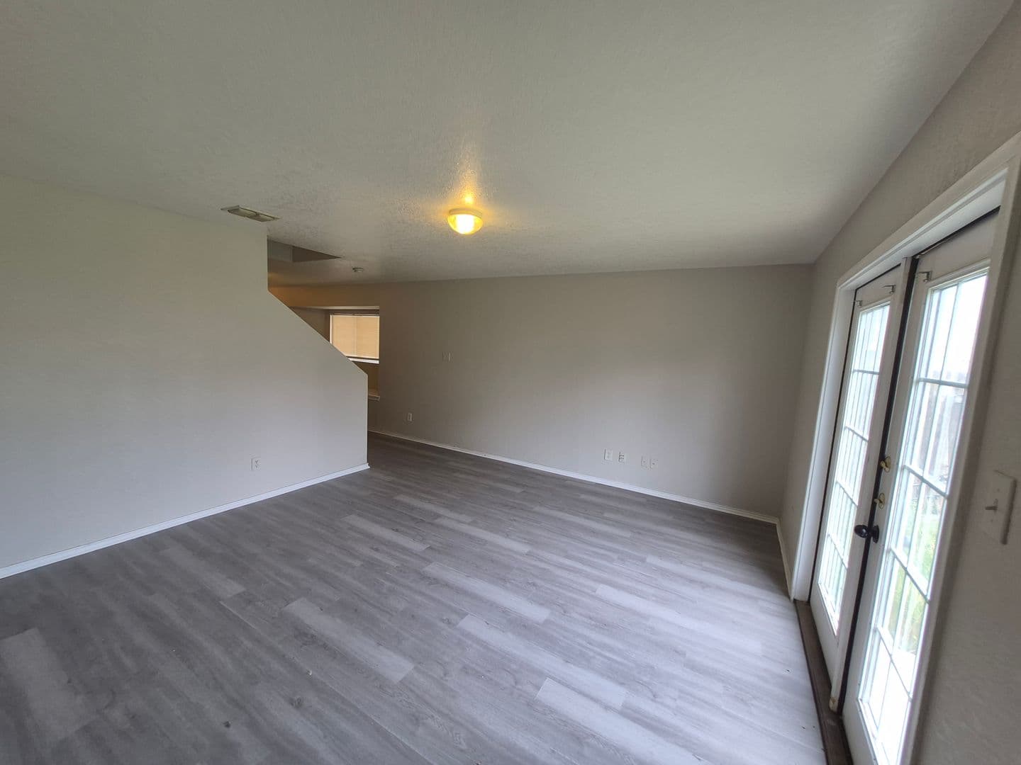 San Antonio House: 4526 Safe Harbor