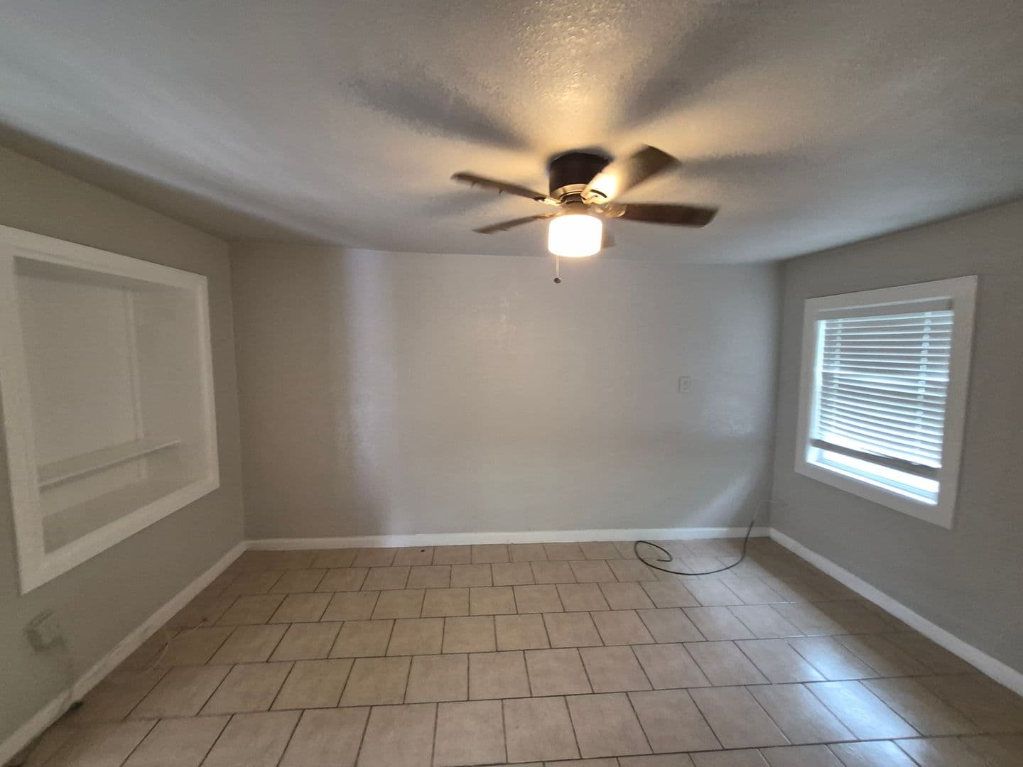 San Antonio House: 115 Caldwell Unit 7