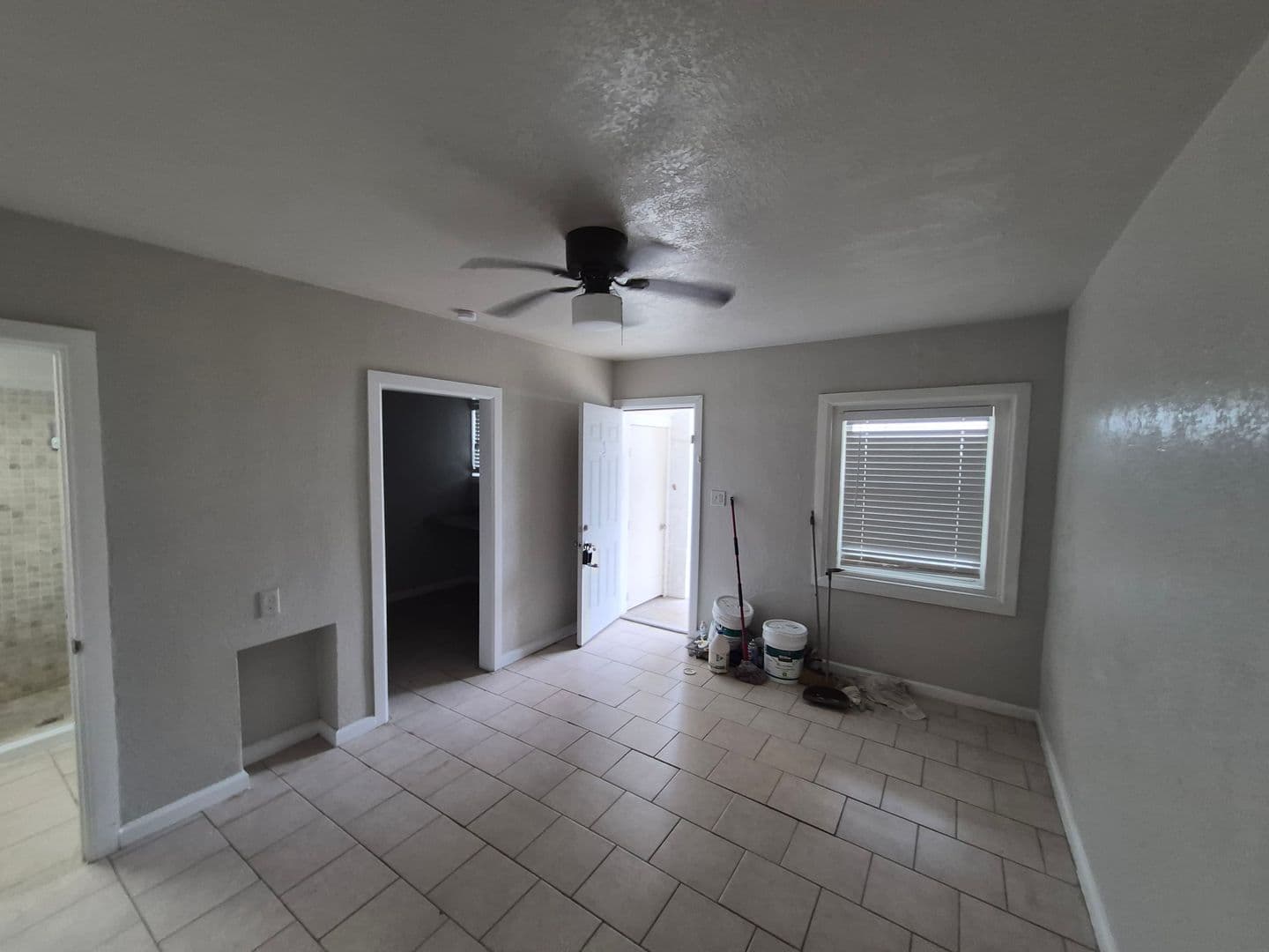 San Antonio House: 115 Caldwell St. #3
