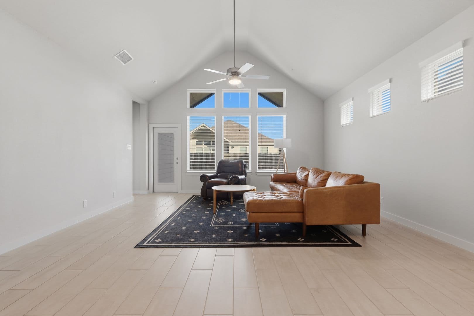 New Braunfels House: 2926 Alster
