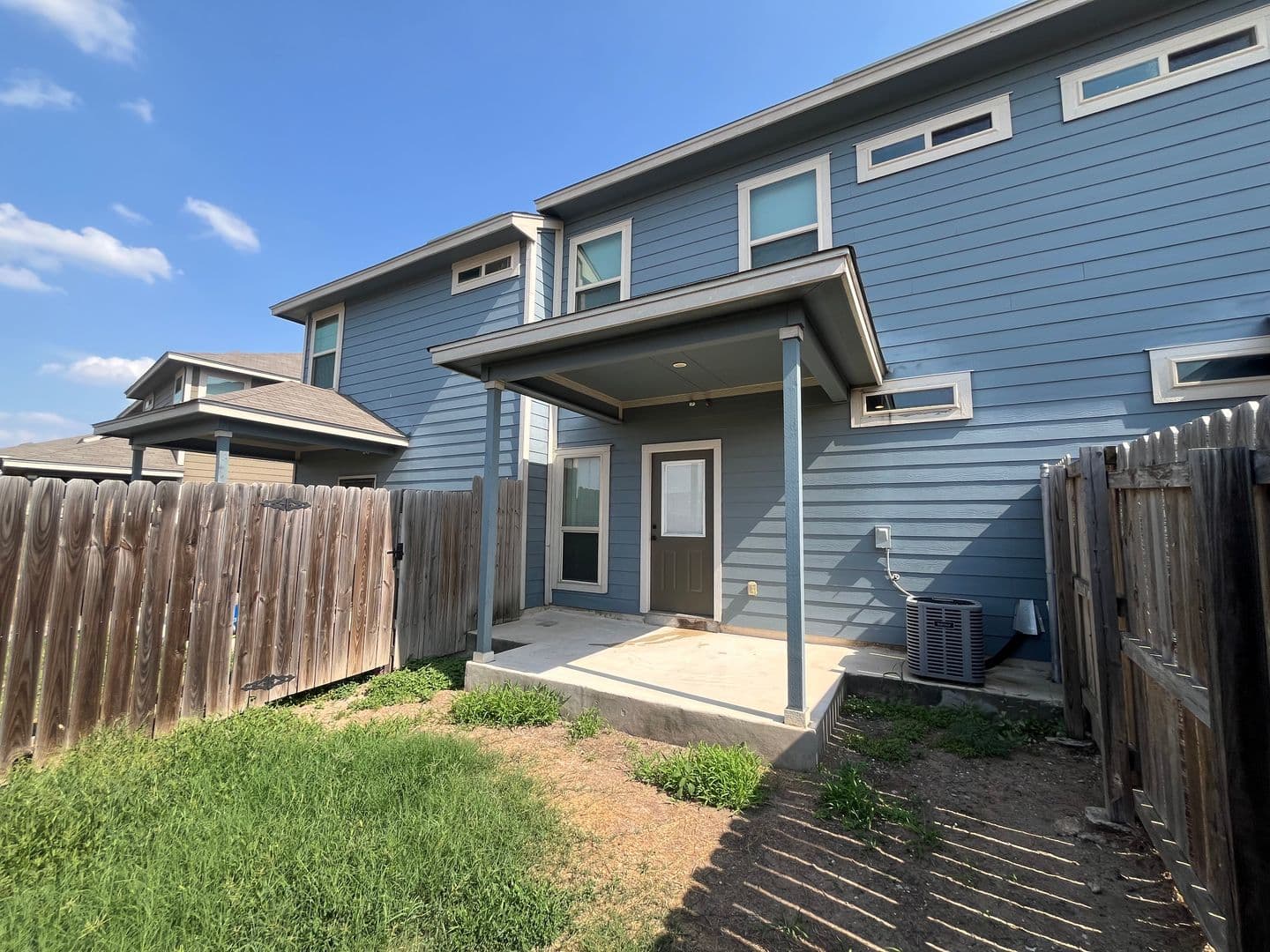 SAN ANTONIO House: 7109 MICAYLA COVE #103