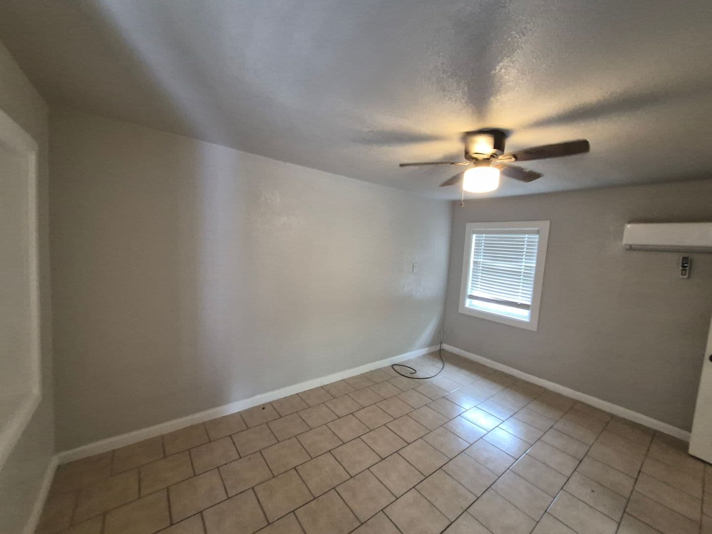 San Antonio House: 115 Caldwell Unit 7