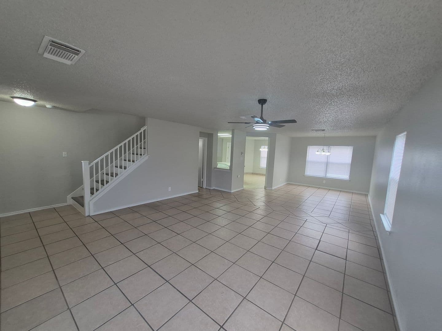 CONVERSE House: 8043 CHESTNUT MANOR DR.