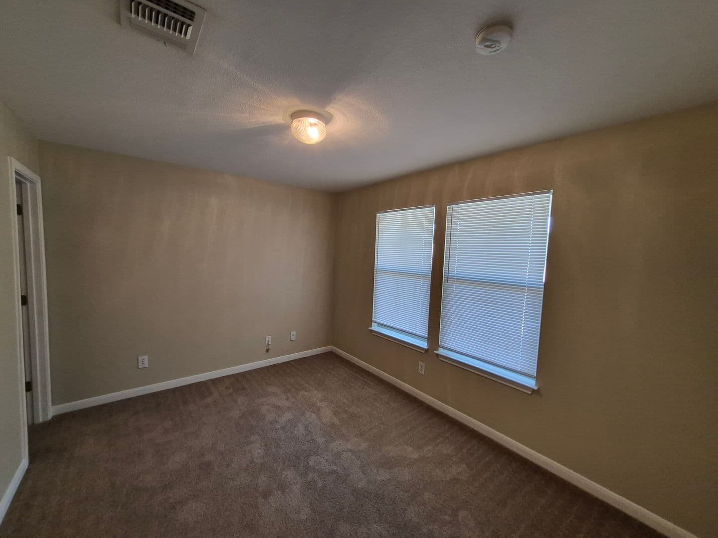 SAN ANTONIO House: 7703 CHATSWORTH
