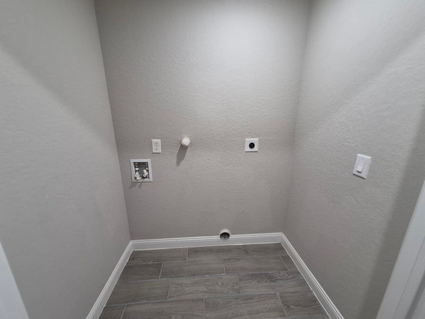 LIVE OAK House: 13321 REID MEADOWS